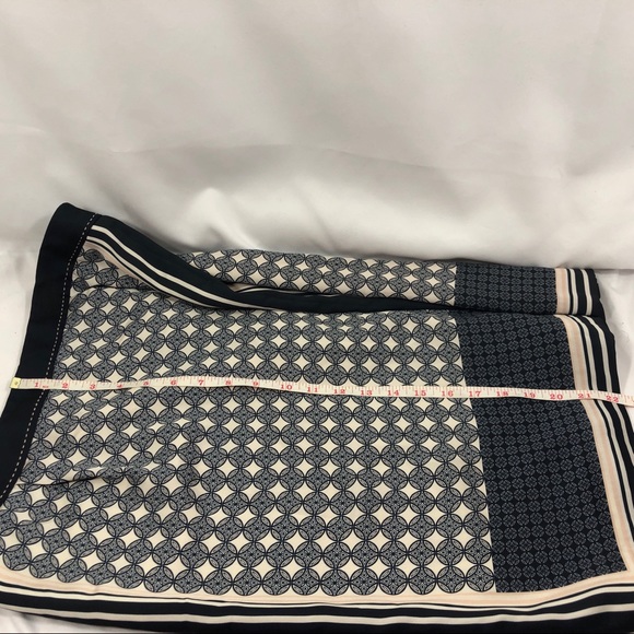 Ann Taylor skirt size 8 - Picture 6 of 8